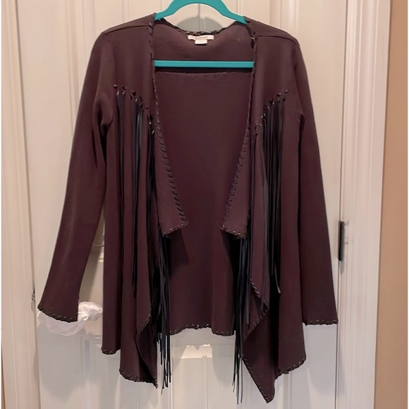 S  ARIAT S Ladies Western LongSleeve Cardigan with Long Fringe V-Front opening - Picture 5 of 17